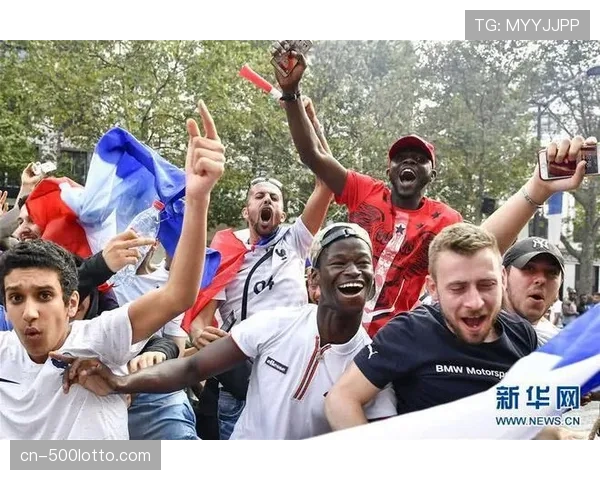 法国警方就马赛足球俱乐部极端球迷组织暴力事件展开大规模逮捕